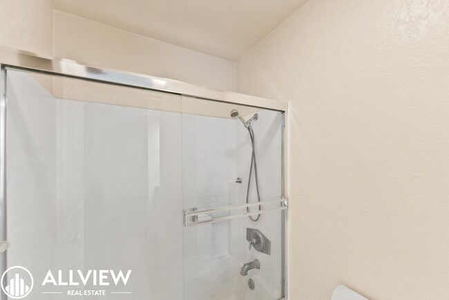 Building Photo - Stunning Dual Master Condo Available NOW i...