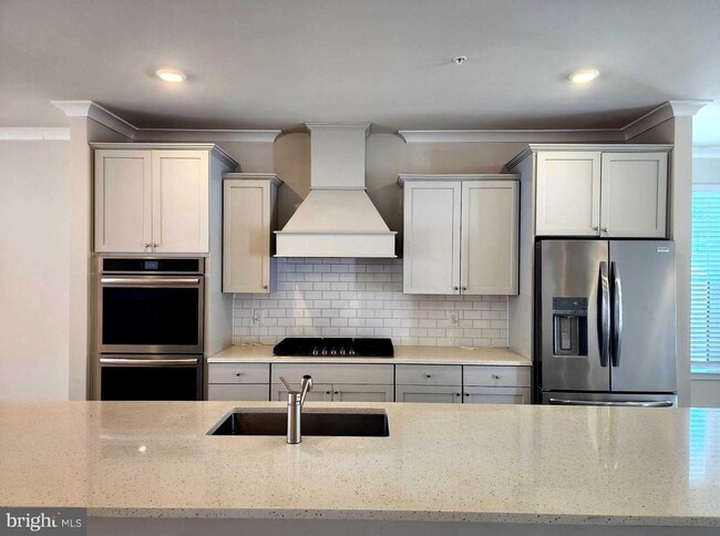 Building Photo - 11532 Kirkleigh Dr