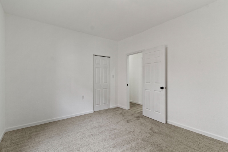 Building Photo - 55 N Chester Ave