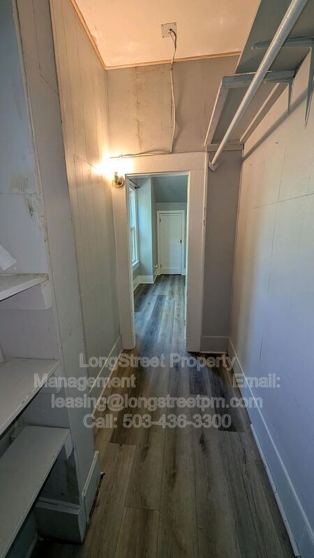 Building Photo - 622 NW 29th St