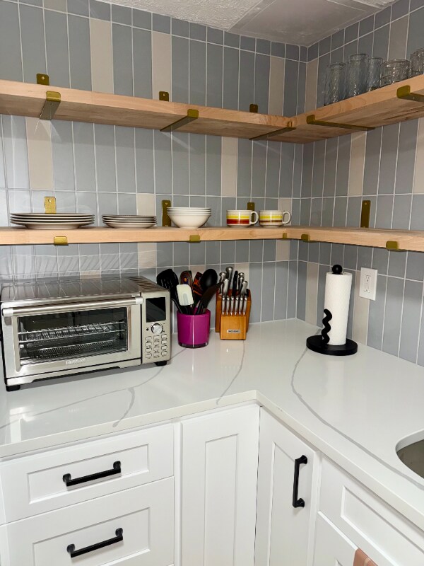 Building Photo - 6025 Urban St