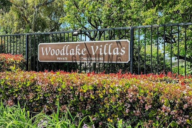 Building Photo - Stunning 2nd Story 3 Bedroom Condo in Woodlake Villas, La Habra