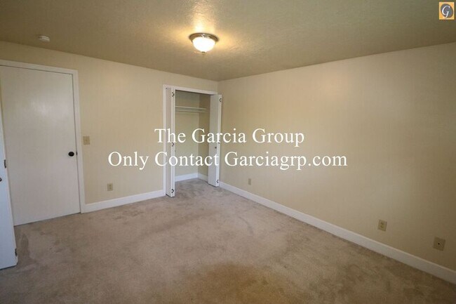Building Photo - 20540 NW Highland Ct