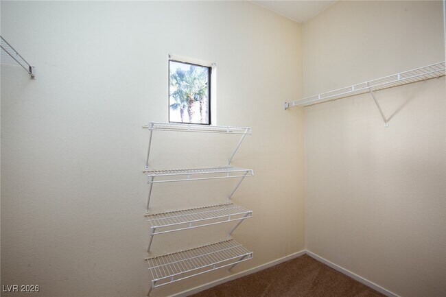 Building Photo - 8250 N Grand Canyon Dr