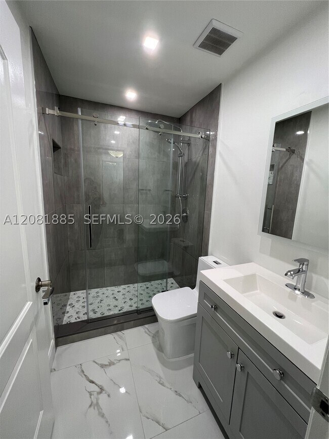 Building Photo - 14245 SW 57th Ln