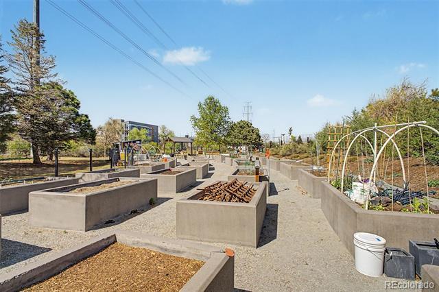 Building Photo - 1401 Wewatta St