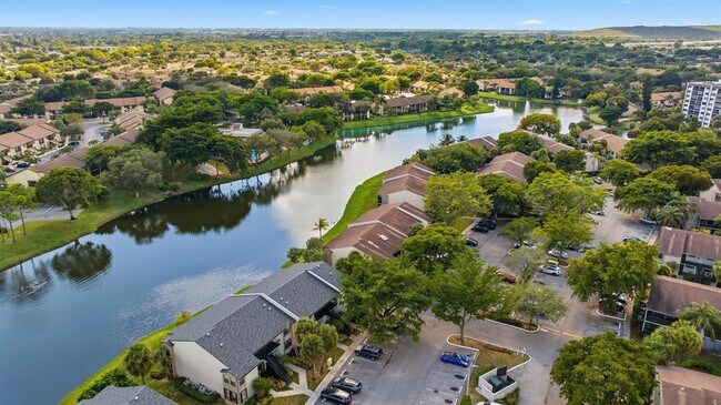 Building Photo - 1250 S Military Trail