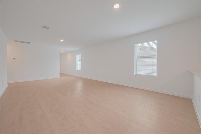 Building Photo - 239 Lisa Marie Dr