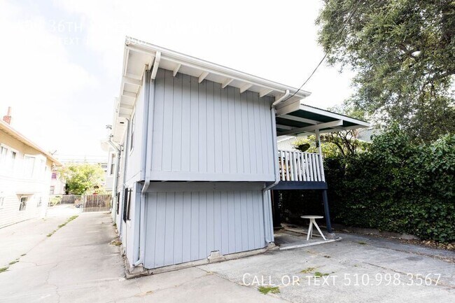 Building Photo - 459 36th St