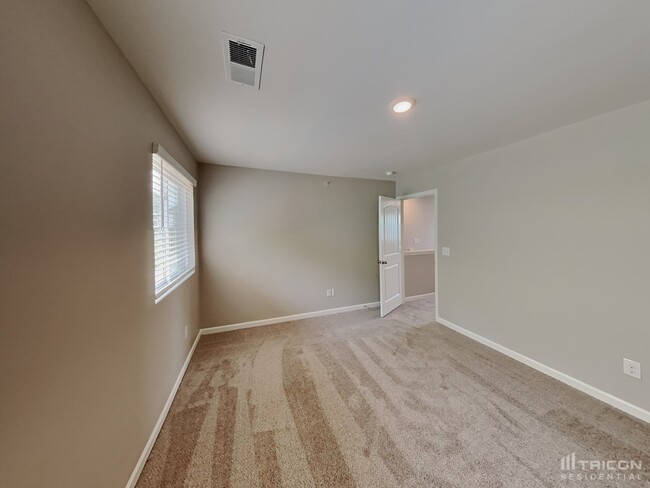 Building Photo - 9216 War Eagles Way