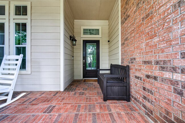 Building Photo - 155 E Concord Valley Cir