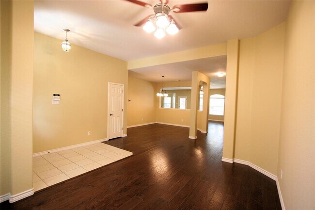 Building Photo - 14901 Staked Plains Loop