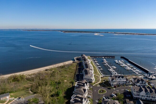 Building Photo - 13 Halfmoon Ct