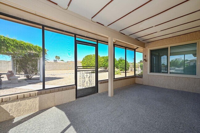 Building Photo - 55+ Gorgeous Gem Furnished ready for Move in!