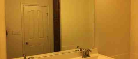 Building Photo - 208 E Jade Dr
