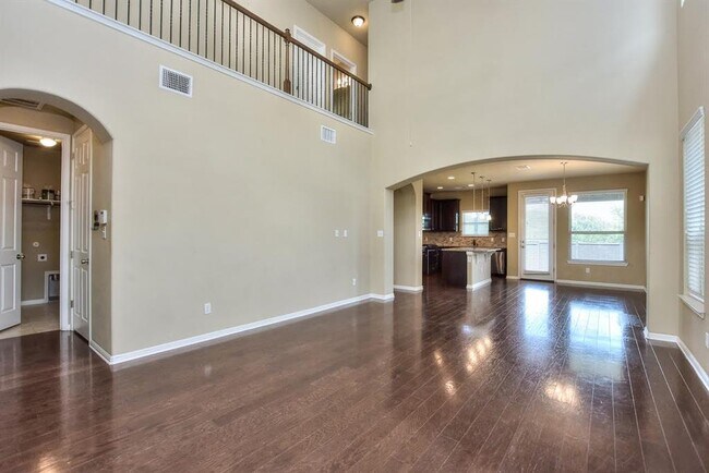 Building Photo - 1232 Clearwing Cir