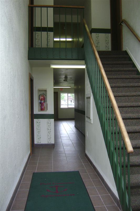 Building Photo - 219 Watkins Pl