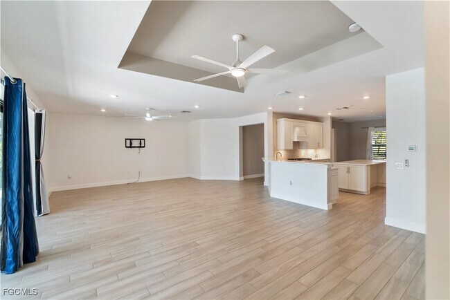 Building Photo - 19001 Aqua Shore Dr
