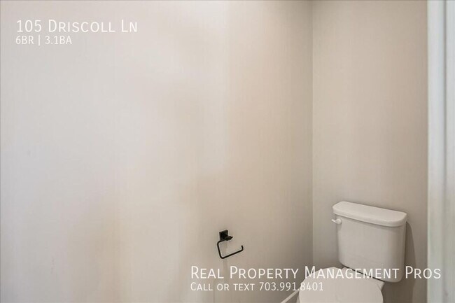 Building Photo - 105 Driscoll Ln