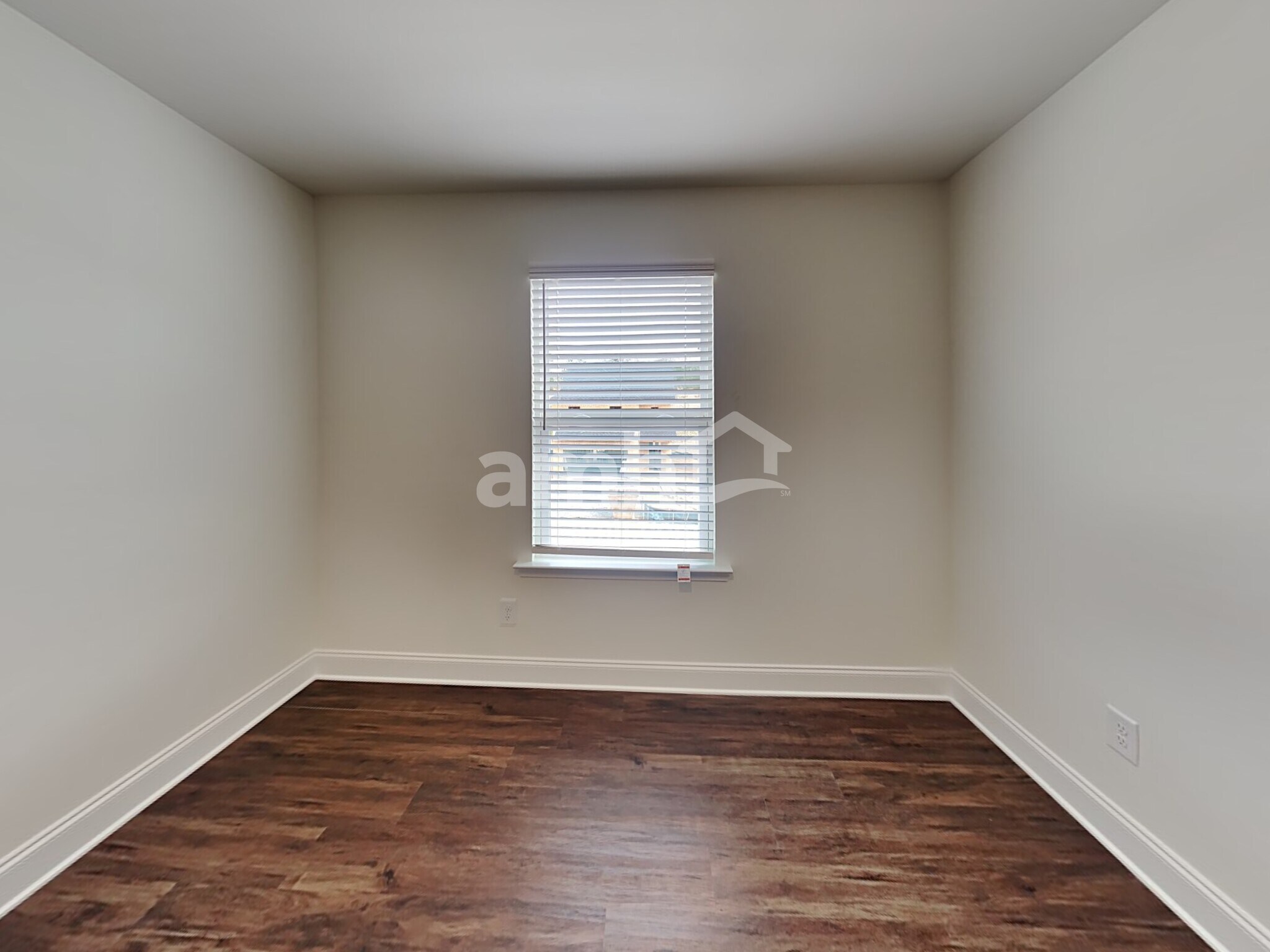 Building Photo - 841 Headland Wy