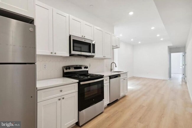 Building Photo - 5102 Arch St