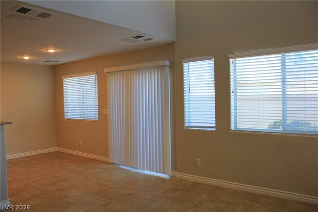 Building Photo - 1133 Claire Rose Ave