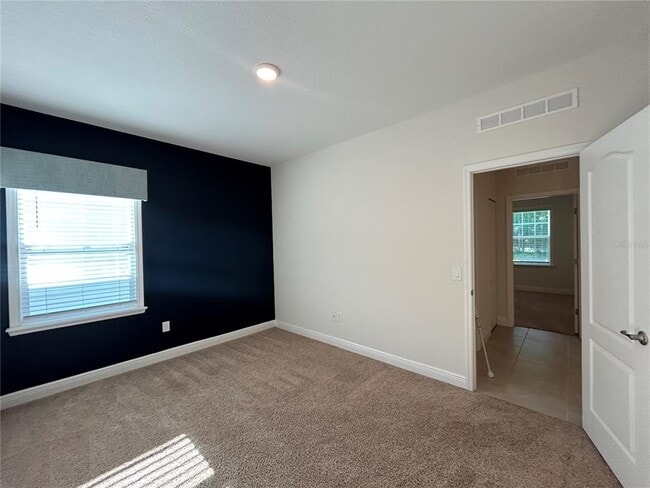 Building Photo - 24470 NW 6th Rd