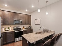 Building Photo - Beautiful 3 Bed, 3 1/2 Bath Townhome in We...