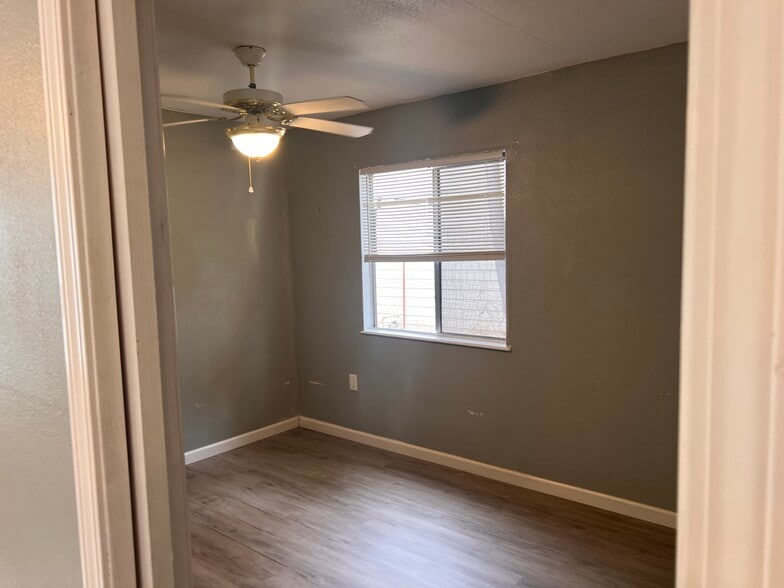 Bedroom - 20574 Sunset Ln