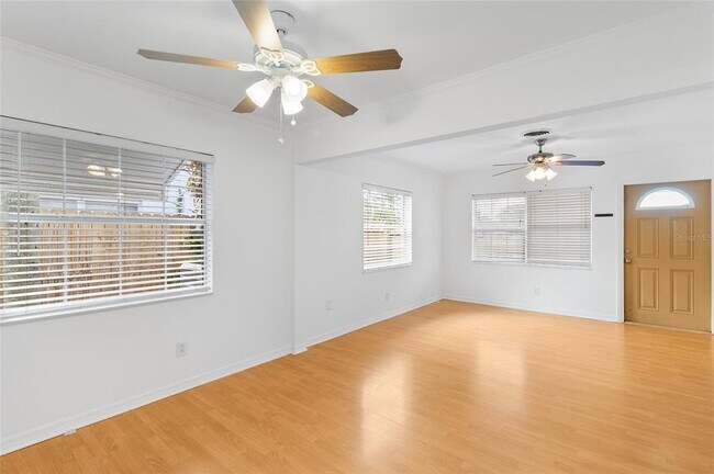 Building Photo - 452 45th Ave N