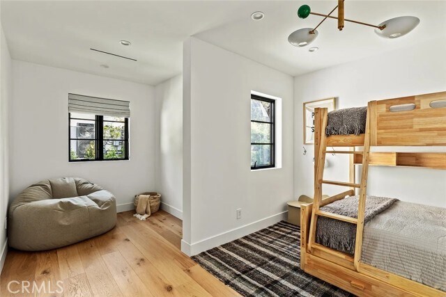 Building Photo - 738 San Lorenzo St