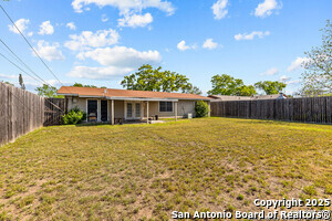 Building Photo - 4414 Tropical Dr