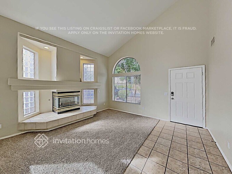 Building Photo - 7755 W Stella Ave