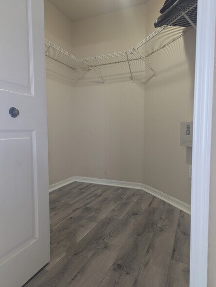 Building Photo - 18106 Peregrines Perch Pl