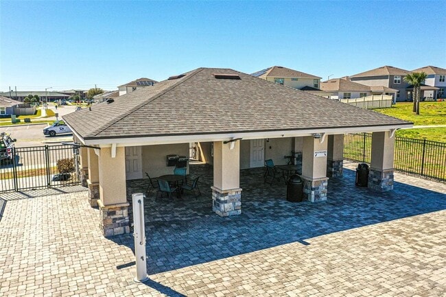 Building Photo - 1123 Sugarwood St