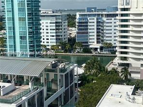 Building Photo - 6061 Collins Ave