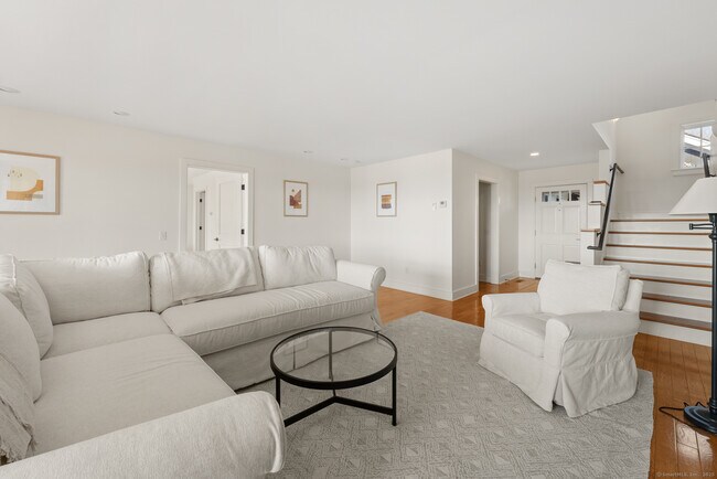 Building Photo - 74 Tanner Hill Rd