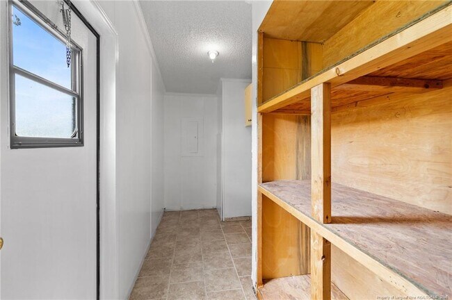 Building Photo - 4450 Zabell Dr