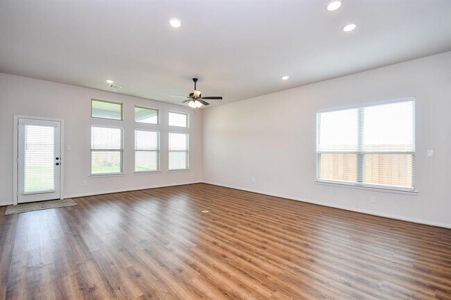 Building Photo - 21338 Nolan Creek View Dr