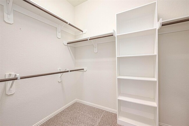 Building Photo - 1102 Opal Cup Cir