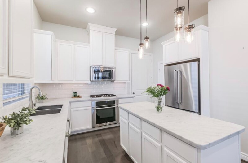 Building Photo - 1521 Nashua St