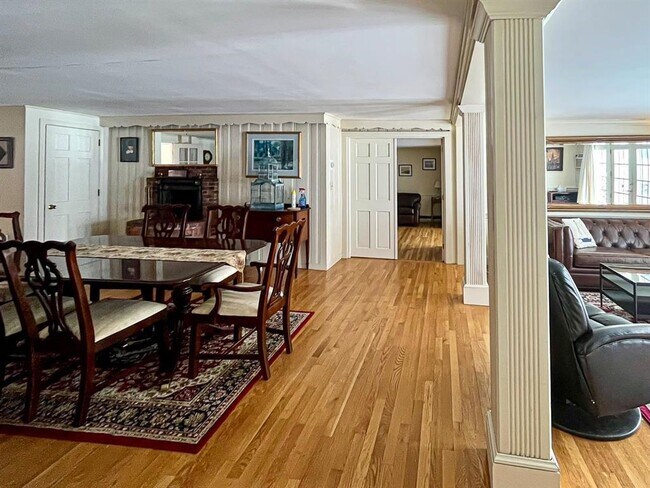 Building Photo - 1315 Mayhew Turnpike