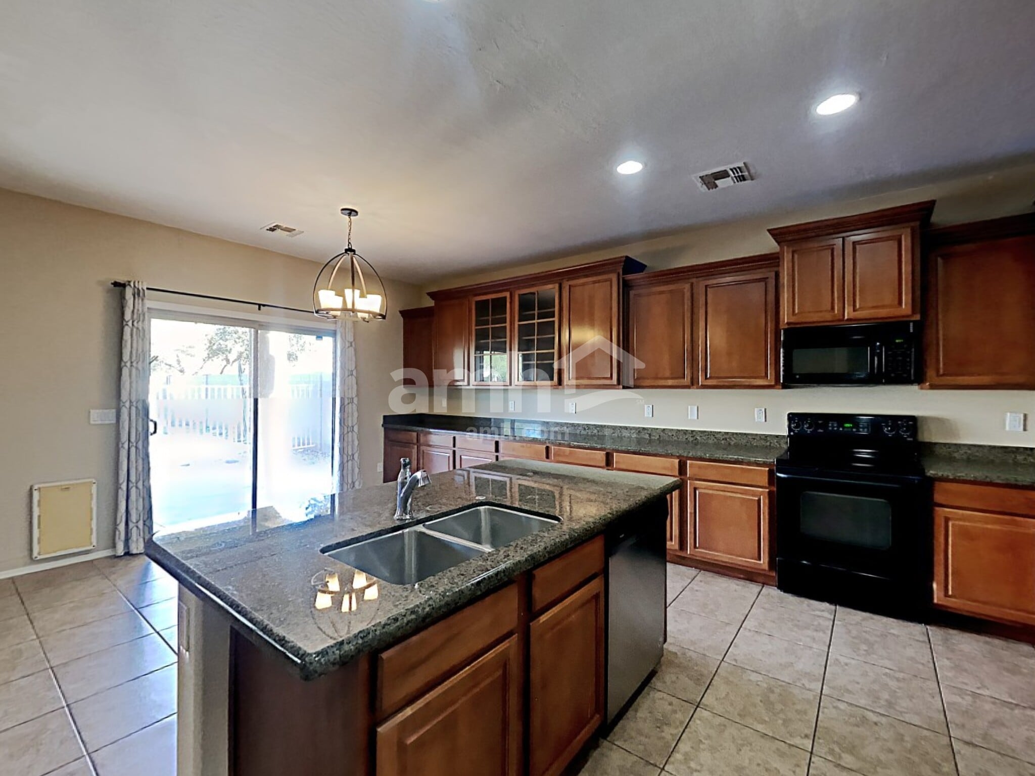 Building Photo - 7024 W Branham Ln