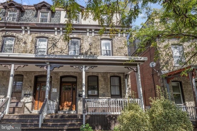 Building Photo - 3953 Baltimore Ave