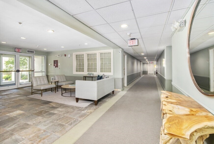 Building Photo - 360 Revere Beach Blvd