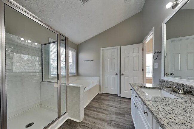 Building Photo - 368 Dunagan Chase Dr SE