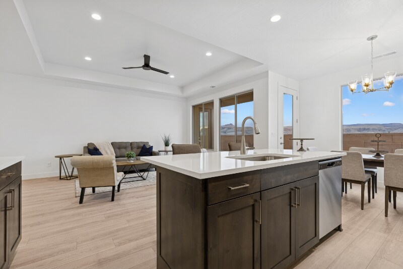 Building Photo - 1517 W 470 N