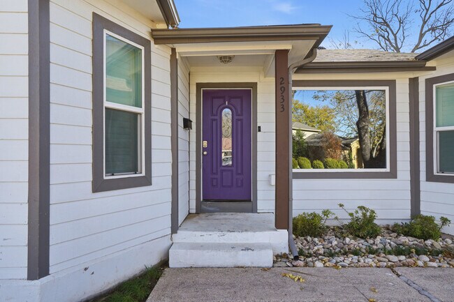 Building Photo - 2933 S Hills Ave