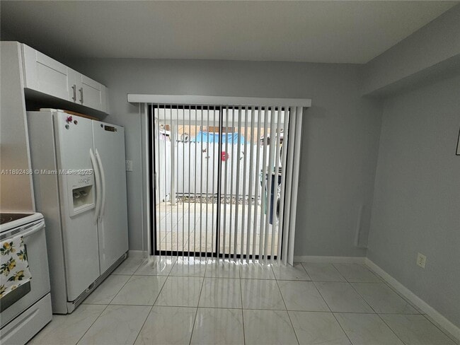 Building Photo - 1817 SW 107th Ave