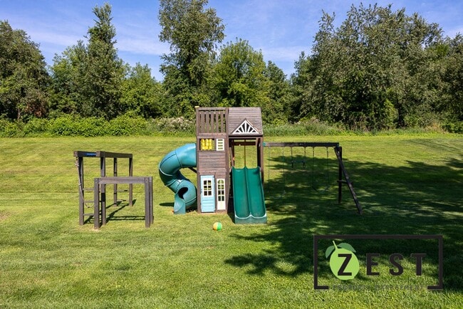 Building Photo - OPEN HOUSE SATURDAY AUGUST 2ND 2025 10-11A...